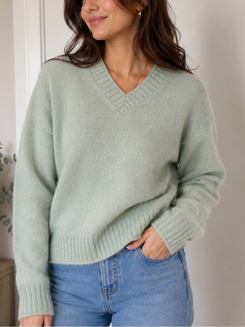 Theory Light Mint Green V-Neck Wool Pullover
